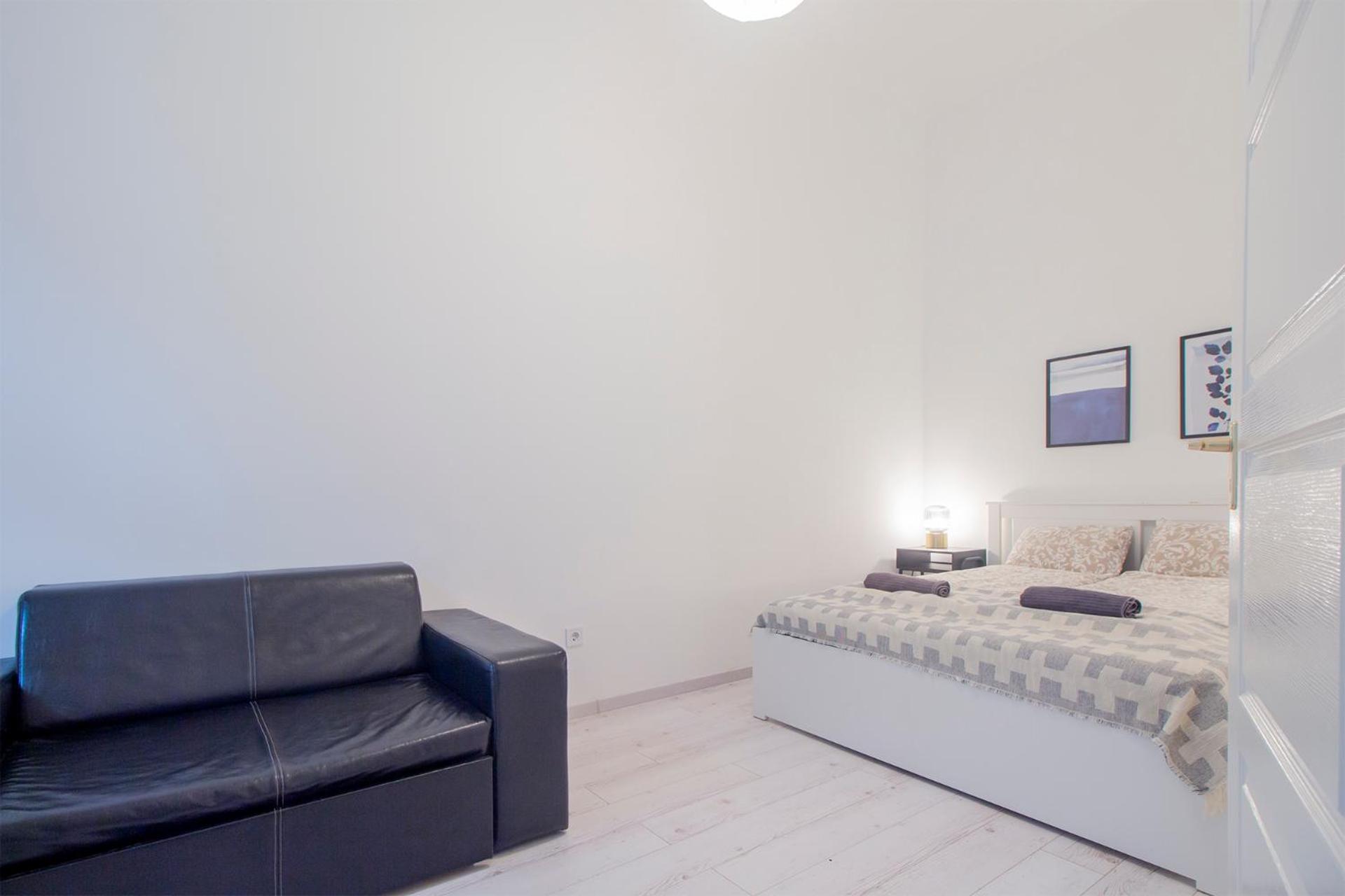 Kalvin 2Bdr Apartment With Ac Budapest Exterior photo