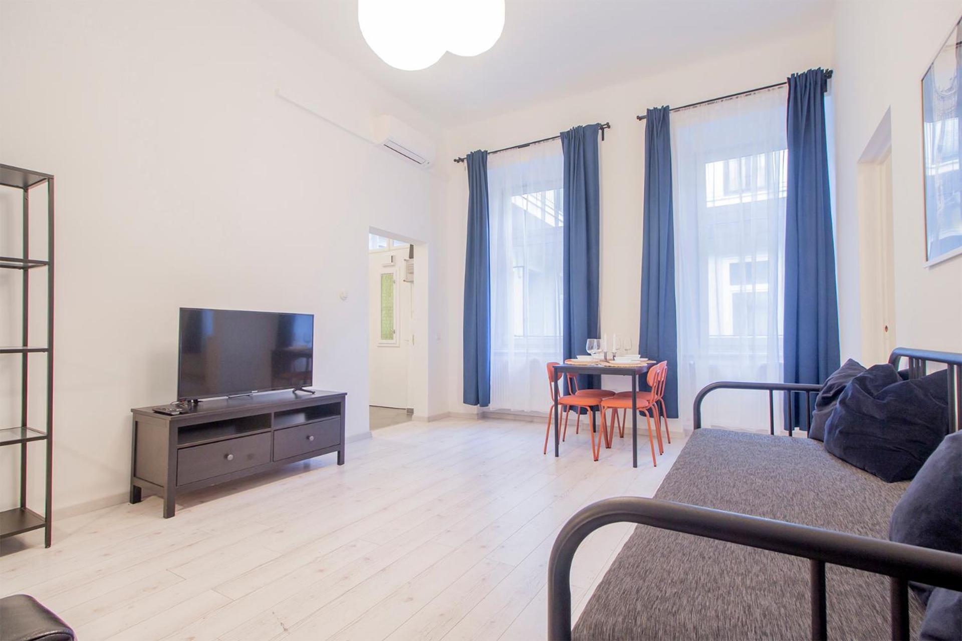 Kalvin 2Bdr Apartment With Ac Budapest Exterior photo